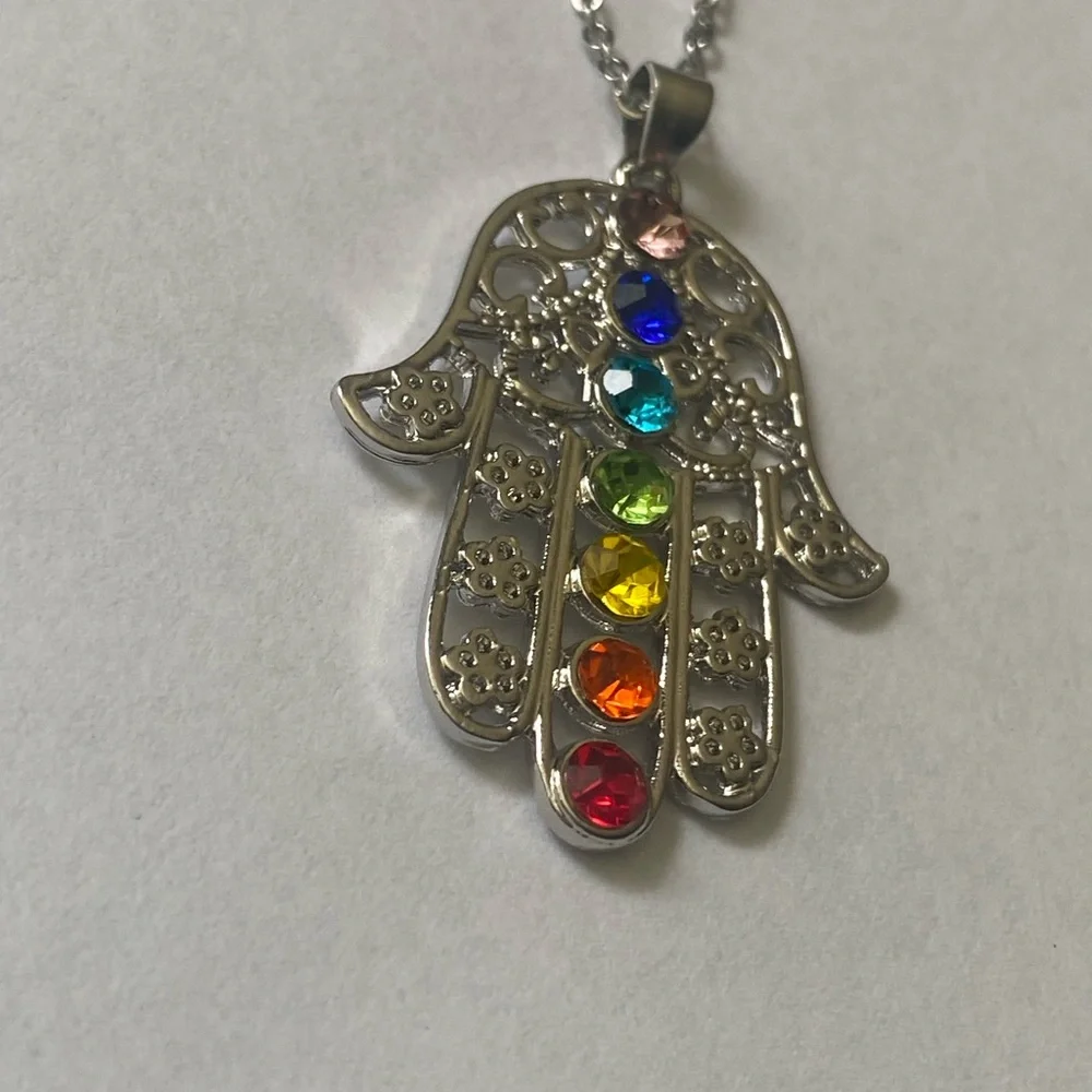 Hand of Hamsa Necklace with Multicolor Gemstones representing the 7 chakras - Picture 2 of 5